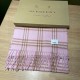 Price   Rage to push the volume of new models   Heavy recommended   Burberry official website of the latest models   100% top quality cashmere material   very warm   soft skin-friendly, not tie the neck   classic Burberr