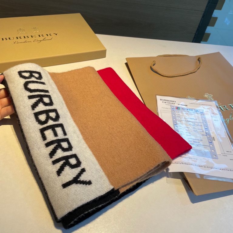 Hot models   newest models Burberry counter knitted cashmere scarf!30 180cm!100 cashmere. Hand feel soft and comfortable!  Luxury brands have knitted products     pure original high quality yarn   good-looking and at the