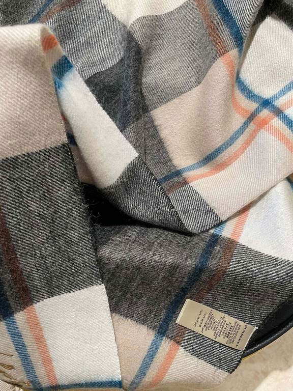 Price Burberry new men's and women's same shawl  cashmere classic plaid   scarf   high cutting-edge product  , classic logo embroidery, fashion big brand's top design models   get your hands on it and you'll understand t