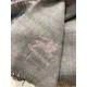 . Burberry original single counter small shawl, the domestic counter has not been put on sale    100% top cashmere material   very warm   soft skin-friendly, do not tie the neck   classic Burberry plaid reversible design