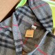 Hooded scarf small shawl, Bur the latest models of classic British plaid hooded scarf small shawl, scarf shawl dual-use, absolutely the market's most cattle goods, the real thing, counter 6700 a, this can be both as a ho