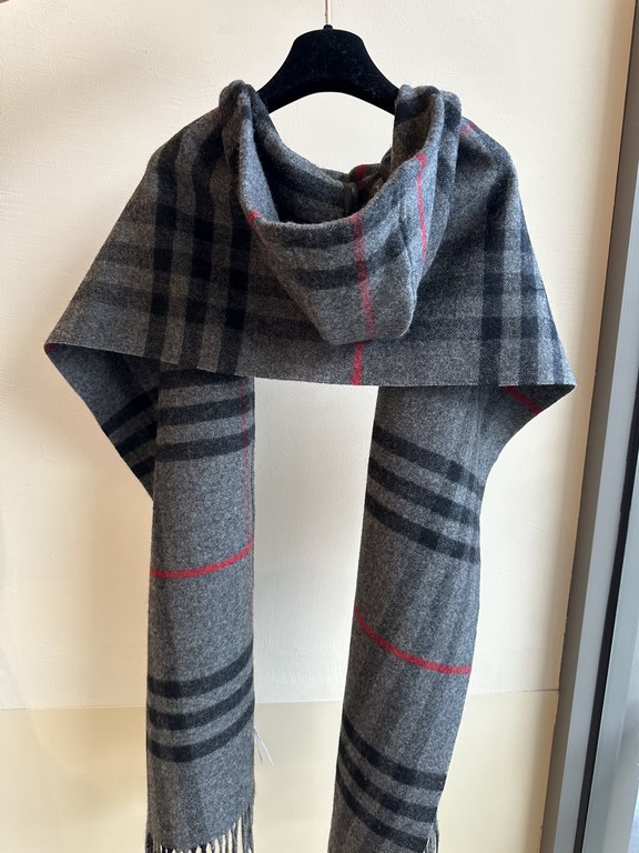 Hooded scarf small shawl, Bur the latest models of classic British plaid hooded scarf small shawl, scarf shawl dual-use, absolutely the market's most cattle goods, the real thing, counter 6700 a, this can be both as a ho