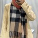 Oversized plaid classic models  [lips] Burberry classic large plaid large shawl,, large cloth label, hang tags complete, non-market cheap goods, the classic counter fill single outflow! Extreme hall of hard goods  burber