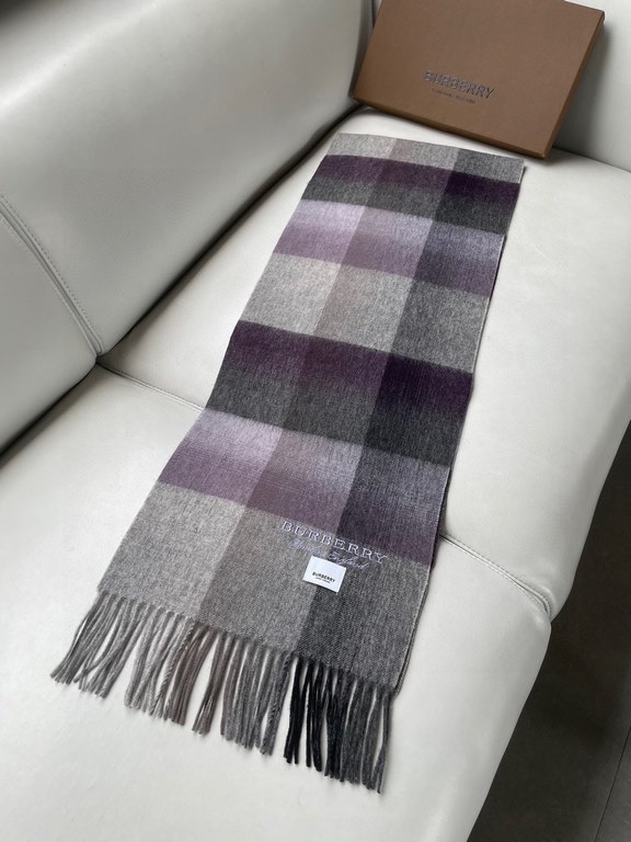 Burberry High-quality imported cashmere letters logo embroidered scarf surprise shelves Overseas counter latest men and women couples cashmere scarf domestic counter are not on the shelves from the style to the fabric ar