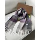 Burberry High-quality imported cashmere letters logo embroidered scarf surprise shelves Overseas counter latest men and women couples cashmere scarf domestic counter are not on the shelves from the style to the fabric ar