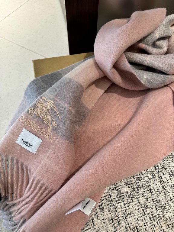 PriceBurberry 2023 Paris fashion show business men women universal double-sided cashmere shawl   OEM factory to select the best ultra-fine cashmere fibers for hand combing process time-consuming and labor-intensive, and 