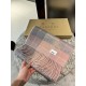 PriceBurberry 2023 Paris fashion show business men women universal double-sided cashmere shawl   OEM factory to select the best ultra-fine cashmere fibers for hand combing process time-consuming and labor-intensive, and 