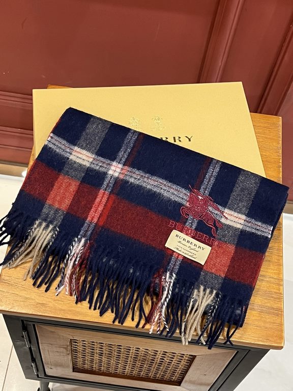 Barberry classic models cashmere plaid quality feel good to not  100% cashmere   high cutting-edge products   absolutely screaming quality   top design models of fashion big brands ... Classic plaid with fashion color bl