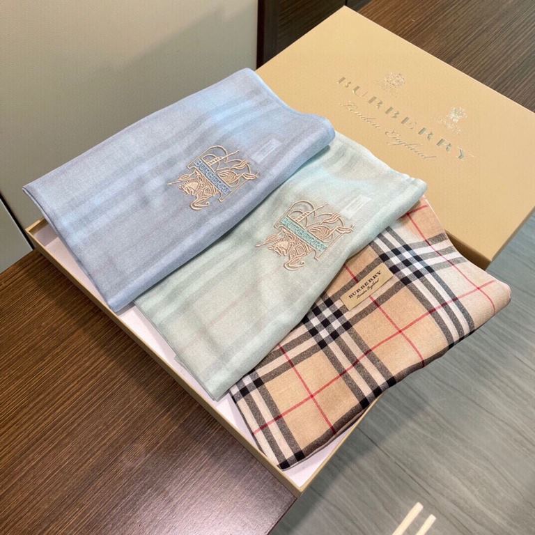 Recommended   Original   Counter New Synchronized New  BURBERRY-ENGLAND Explosive imported pure cashmere plaid scarfshawl  Perfectly combines the female sexiness and playfulness.The exclusive physical shooting of   High-