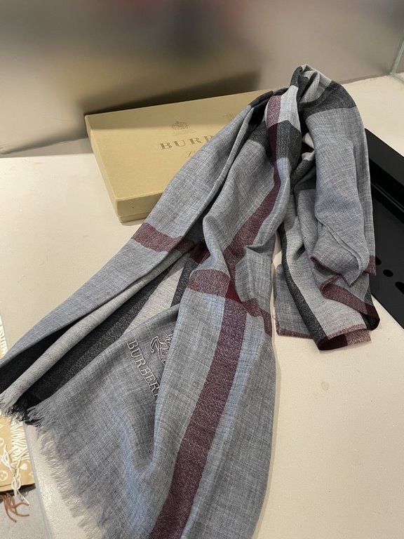 P Burberry genuine series goods exclusively for flagship store vip      top Scotland imported cashmere   incomparable noble elegance Intellectual style   concise atmospheric design   absolutely not Fancy style Ring velve