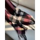 Price  Barberry classic plaid pop models   never out of fashion 100% top extreme lambswool material   very warm   soft skin-friendly, not tied neck   classic Barberry plaid design   unisex couples models     size 32  192