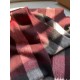 Price  Barberry classic plaid pop models   never out of fashion 100% top extreme lambswool material   very warm   soft skin-friendly, not tied neck   classic Barberry plaid design   unisex couples models     size 32  192