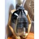 Burberry Burberry - Reversible Dual Purpose Checked Cashmere Scarf  2023 The newest model of the pop-up, cozy scarf, made of soft cashmere fabric, produced in a traditional Scottish workshop with a long history of 200 ye