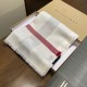 Burberry Burberry classic counter models, counter synchronization ultra-thin cashmere plaid square scarf spot seconds Wardrobe essential classic models VI   recommended!!! Early fall classic barber cashmere barber square