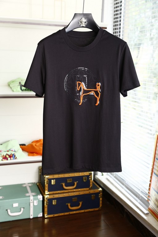 Hermes Hermes-2022AW spring and summer new top fashion trend casual short-sleeved T-shirt, using imported mercerized cotton fabric, more silky smooth Wenru soft fine and soft on the body is naturally comfortable Cool, ch