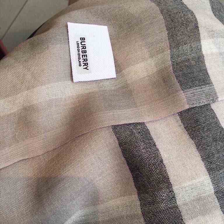 Burberry genuine series goods exclusively for flagship store vip      top Scotland imported cashmere   incomparable noble elegance intellectual style   simple atmospheric design   absolute Not fancy style Ring velvet pro