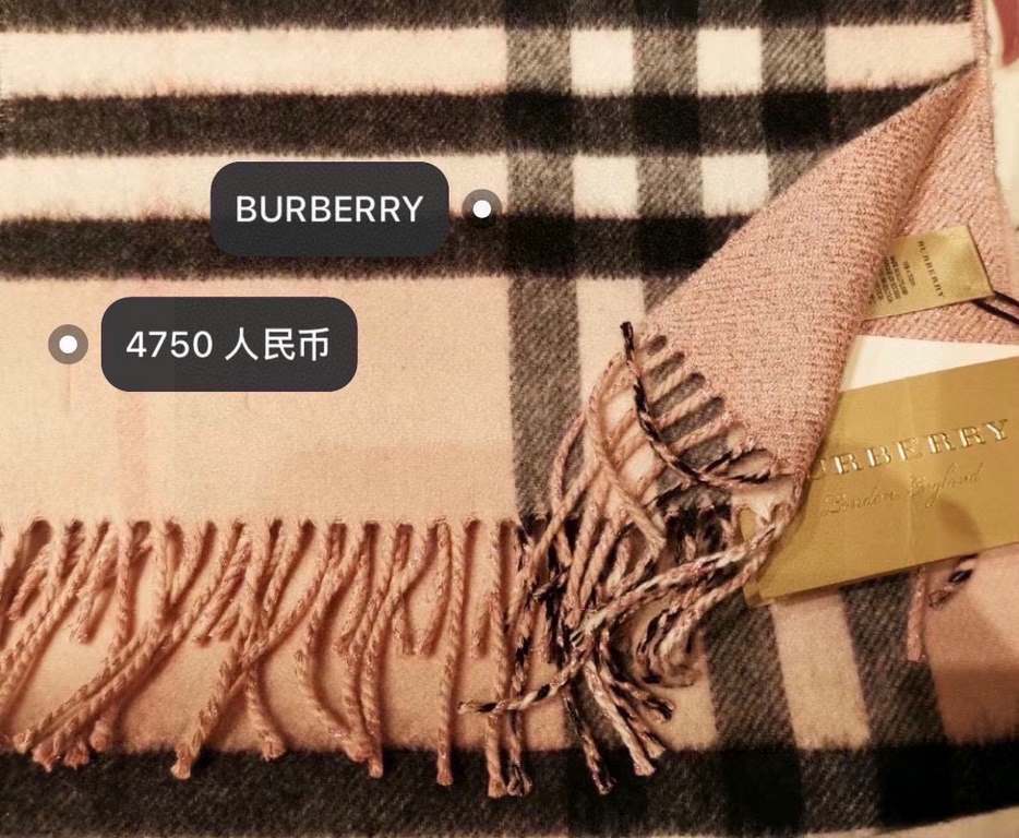 Couple models Burberry new models     Super quality and versatile models,   Absolutely good quality to the burst of value   latest export    men and women cashmere scarves. Feeling delicate degree is very good   key to t