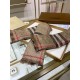 Price. bling bling Burberry [B letter plaid long scarf], this is the hard goods, hall of fame royal recommendation! Highly photographed single product, the top cashmere latest export, material and so on, no longer repeat