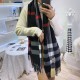 Burberry Classic Wide Plaid Burberry Blend Large Size Shawl Classic Plaid Shawl Ba baby's British style is permeated with a sense of royalty, elegant temperament to instantly enhance the degree of self-confidence! Plaid 