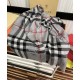 P   explosive Burberry   much-anticipated war horse embroidered label classic version arrived   the highest quality young designers to launch the latest concepts   with tonal yarn dyeing and then color weaving   interwov