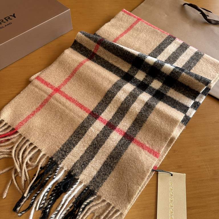 bur counter main bling bling christmas series  burberry export orders from the United Kingdom, the designated domestic first-class most advanced oem, filigree cashmere blended scarf general factory technology can not rea