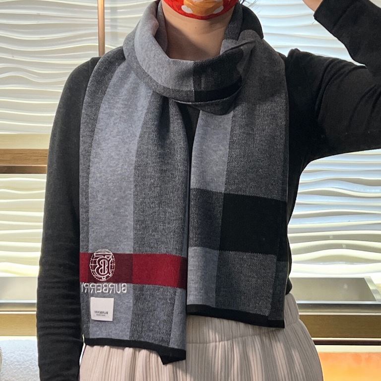 vip recommended Barberry 2022 counter the latest models Tb scarf [top cashmere scarf]   burst models Oh    physical genuinely beautiful   knitted scarf with a fine logo embroidery     the entire scarf color collocation i