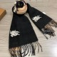 Burberry heavy duty pop-up   counter synchronization, chic premium cashmere scarf! Can be formal, can be casual, very fashionable design.B family this weaving method is more difficult, and very costly yarn, double-sided 