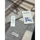 Price   heavy recommended   Burberry New - couple models cashmere scarf   perfect selection of superior cashmere fibers, time-consuming and labor-intensive, and then soaked in clear spring water polyester, so that cashme