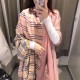 Recommended   Original   Counter New Synchronized New  BURBERRY-ENGLAND Explosive imported pure cashmere plaid scarfshawl  Perfectly combines the female sexiness and playfulness.The exclusive physical shooting of   High-