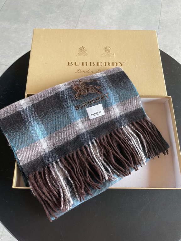 Price  Barberry's latest plaid men's and women's welfare models   The classic plaid mixed velvet scarf of the hallowed royalty Barbara's War Horse  Exclusive channel goods bulingbuling series! Hand one! Give a good gift 