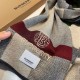 vi  recommended  Barberry 2022 counter the latest models Tb scarf [top cashmere scarf]   burst models Oh    physical genuinely beautiful   knitted scarf with a fine logo embroidery     the entire scarf color collocation 