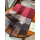 Burberry latest men's two-color pure cashmere scarf   our men's scarf and buy and cherish ~~~ men's models are really few and far between, only a few models a year, are export orders so it is more difficult to meet. Men'