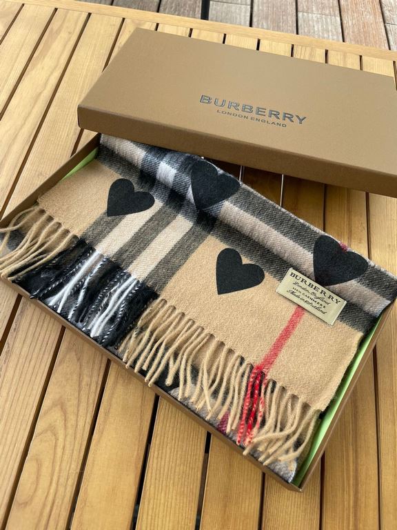 Price   [Bur - classic   peach heart] can be used all year round single product, and is the closet more than one of the exclusive, the rate of No. 1, Burberry cashmere scarf served both men and women can be used   in suc