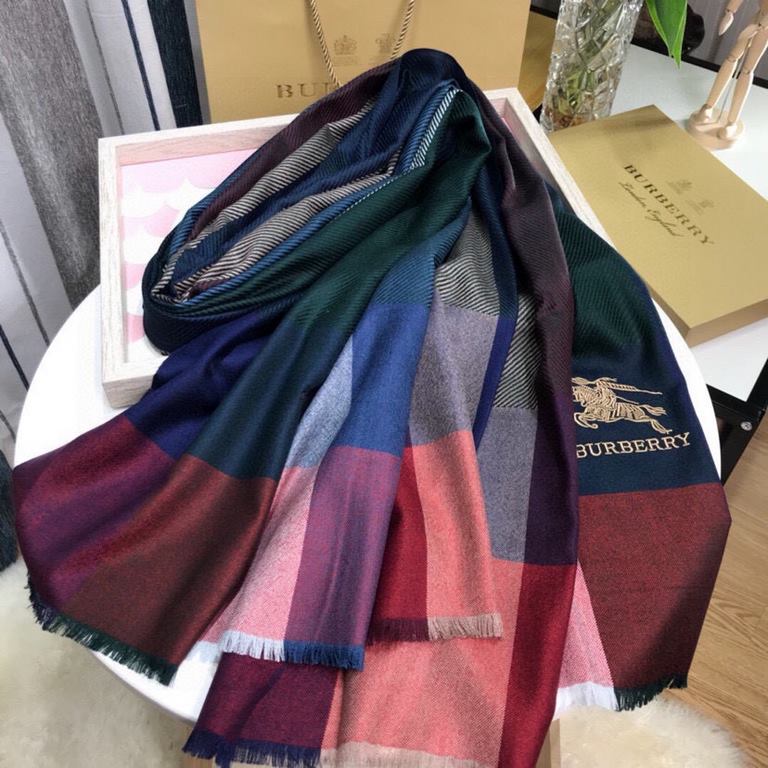 Explosive models arrived [Sulk]   high cutting-edge   [Ba Ba Baoli direct supply Dubai export goods  ]    Ba Baoli new  classic plaid, feel superb, fabric top cashmere high cutting-edge product, non-market general qualit