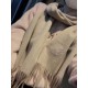 Burberry Couple's Double Sided Cashmere Scarf! Made of fine cashmere from the Mongolian plateau! The feel of the hand is full of fine fluff! The price is 100% affordable! The exquisite embroidery craft! Gift to keep thei