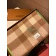 Burberry overseas counter the latest men's women's couple   lamb wool scarf ~ surprise on the shelves   domestic counters are not on the shelves, from the style to the fabric are awesome  , the classic striped pattern, r