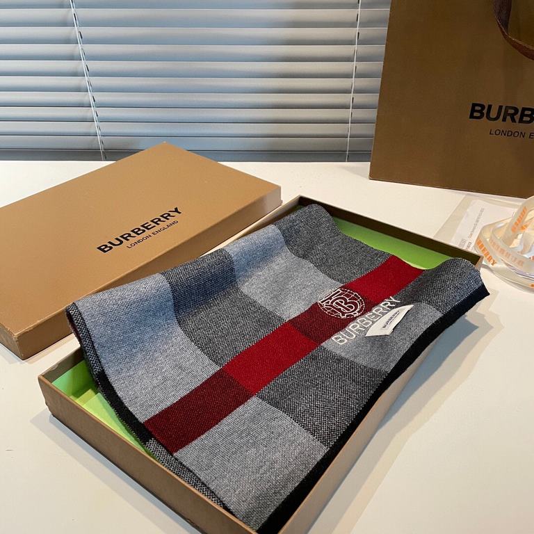 vi  recommended  Barberry 2022 counter the latest models Tb scarf [top cashmere scarf]   burst models Oh    physical genuinely beautiful   knitted scarf with a fine logo embroidery     the entire scarf color collocation 