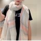 Highly recommended!!! Premium cozy chic vibe, take it if you believe me! This soft scarf from Burberry that touches the heart, inimitable color and temperament!!!! Scarf light and shadow will also have a very beautiful s