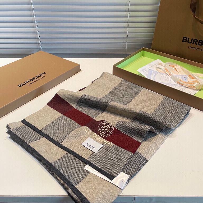 vip recommended  Barberry 2023 counter the latest models Tb scarf [top cashmere scarf]   burst models Oh    physical genuinely beautiful   knitted scarf with a fine logo embroidery     the entire scarf color collocation 