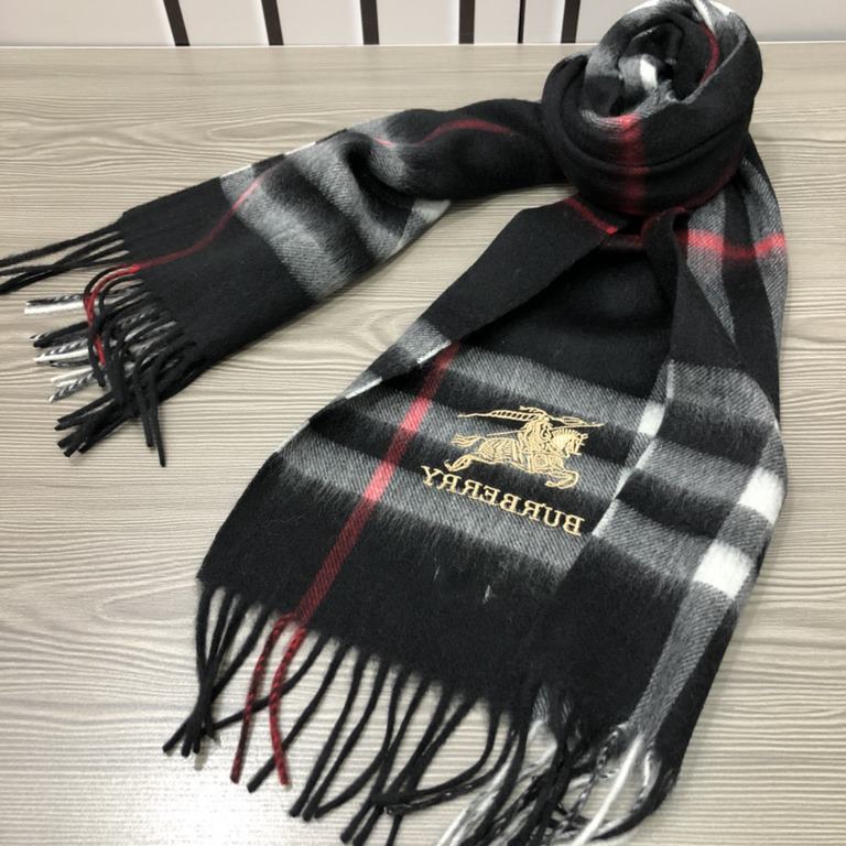 Burberry - Burberry   rage to push the volume of explosive models   classic war horse plaid scarf   heavy recommended   100% lambswool   very warm   soft and skin-friendly, do not tie the neck   10,000 years of the class