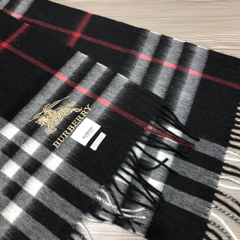 Burberry - Burberry   rage to push the volume of explosive models   classic war horse plaid scarf   heavy recommended   100% lambswool   very warm   soft and skin-friendly, do not tie the neck   10,000 years of the class