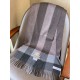 Burberry latest men's two-color pure cashmere scarf   our men's scarf and buy and cherish ~~~ men's models are really few and far between, only a few models a year, are export orders so it is more difficult to meet. Men'