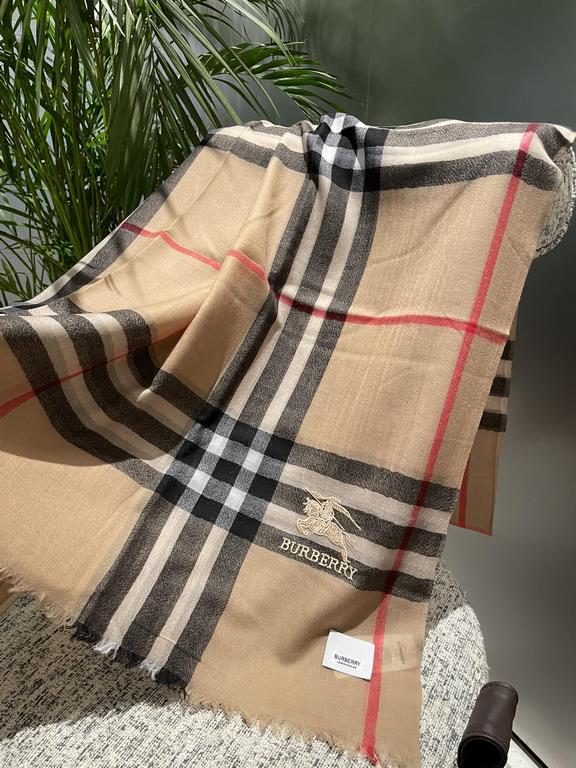 Burberry genuine series goods exclusively for flagship store vip      top Scotland imported cashmere   incomparable noble elegance intellectual style   simple atmospheric design   absolute Not fancy style Ring velvet pro