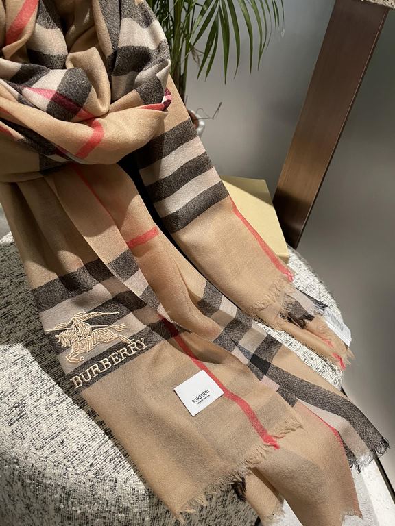 Burberry genuine series goods exclusively for flagship store vip      top Scotland imported cashmere   incomparable noble elegance intellectual style   simple atmospheric design   absolute Not fancy style Ring velvet pro