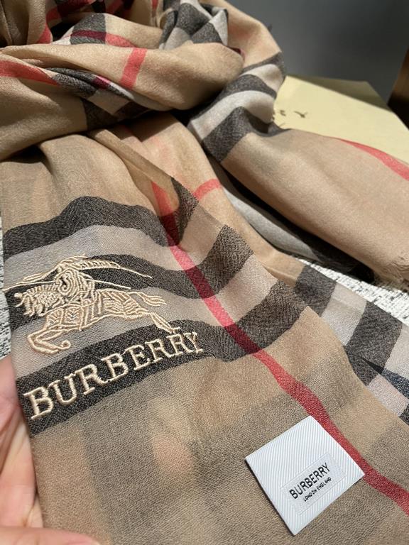 Burberry genuine series goods exclusively for flagship store vip      top Scotland imported cashmere   incomparable noble elegance intellectual style   simple atmospheric design   absolute Not fancy style Ring velvet pro