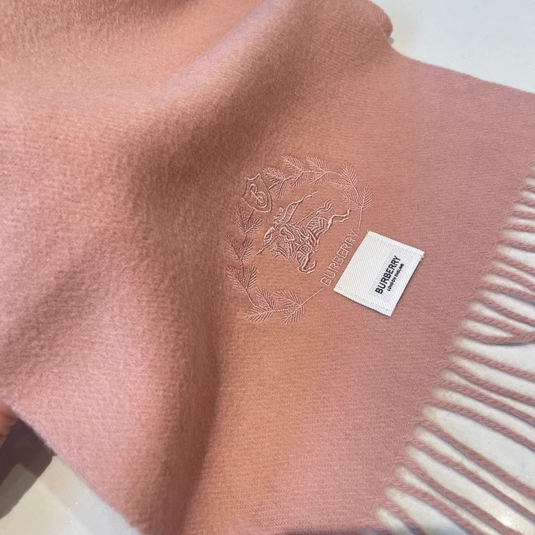 Burberry - Burberry   rage to push the volume of explosive models   classic collection of models plain scarf   heavy recommended   100% lambswool   very warm   soft and skin-friendly, do not tie the neck   the classic pl