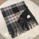 Burberry British style collection models double-sided scarf   [HK foreign trade tail - this is called the real family benefits]   This cashmere scarf fabric is very satisfied ~ feel really good to no   cold winter affixe