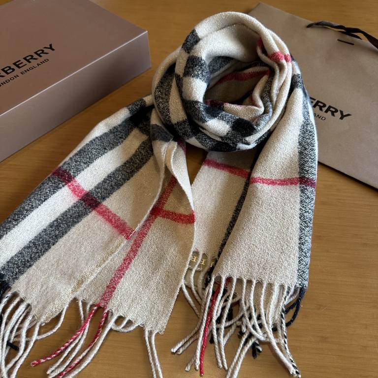 bur counter main bling bling christmas series  burberry export orders from the United Kingdom, the designated domestic first-class most advanced oem, filigree cashmere blended scarf general factory technology can not rea