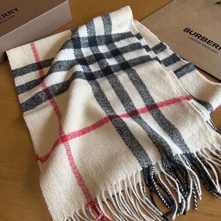 bur counter main bling bling christmas series  burberry export orders from the United Kingdom, the designated domestic first-class most advanced oem, filigree cashmere blended scarf general factory technology can not rea