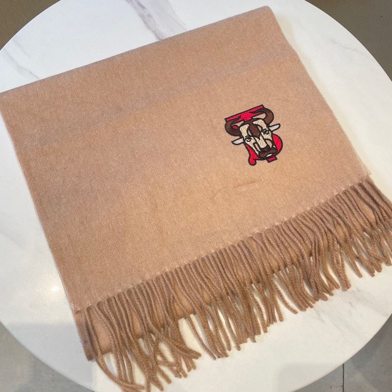 Burberry - Burberry   absolute family benefits  double weaving two sides of different colors, a scarf two styles, high degree of craftsmanship locking edge, very special design ~ the classic TB system logo to the Chinese